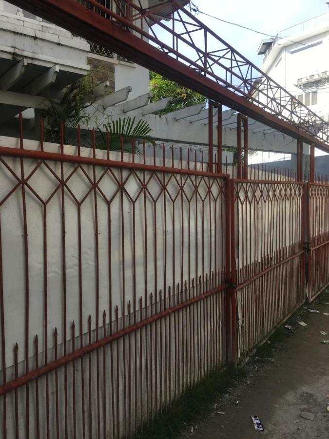 Joyful Island Hostel มักตัน ภายนอก รูปภาพ