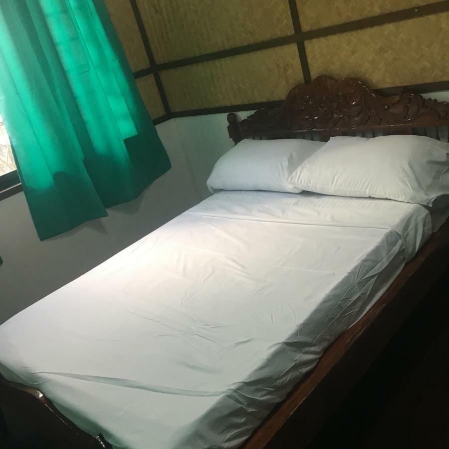 Joyful Island Hostel มักตัน ภายนอก รูปภาพ