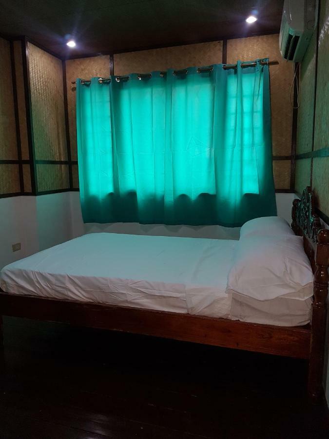 Joyful Island Hostel มักตัน ภายนอก รูปภาพ